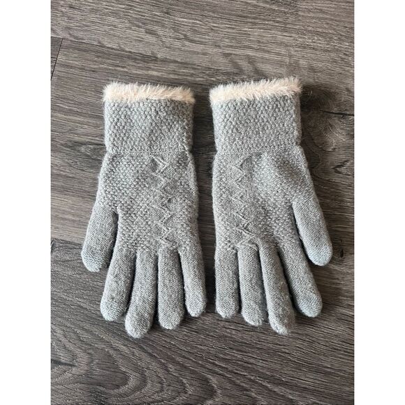 Clear Creek Women's  Knit Winter Warm Soft & Comfy Touchscreen Texting Gloves - Picture 2 of 4